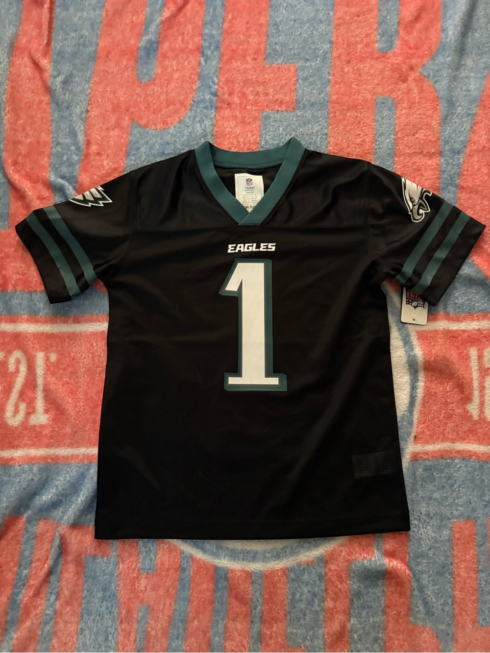 NFL Team Apparel Jalen Hurts Jersey Youth Size Large New With Tags